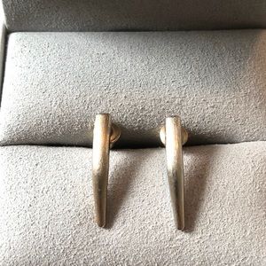 Madewell Silver/Rhodium Horn Earrings